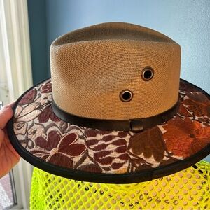 Embroidered Mexican hat